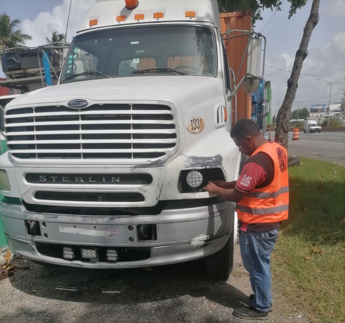 NTelemicro5's tweet photo. Digesett entrega vehículos retenidos en operativos tras conductores corregir falta
#Entregados #Vehículos #Retenidos #DIGESETT #Operativos #NTelemicro5 #EmisiónEstelarNT5
https://t.co/BMQ5NWqrW6