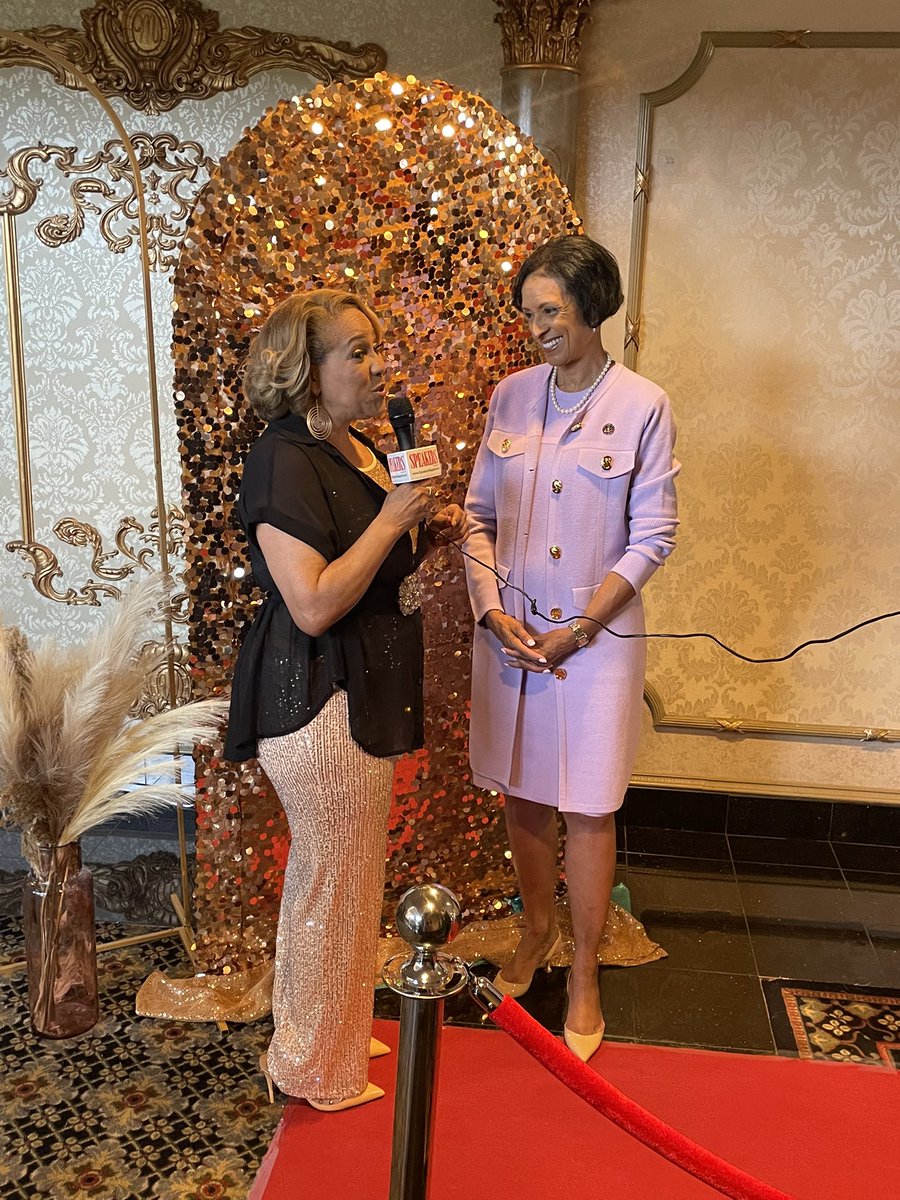 Dr. Aminta H. Breaux tweet media