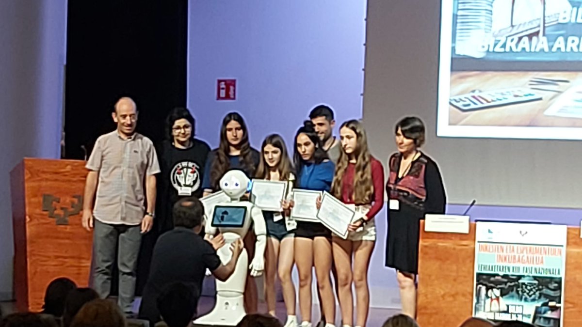 Andreu_Arbo_T's tweet image. Gràcies pel reconeixement: Premi estatal (ex aequo) del "Planter de Sondeigs i Experiments".

@FME_UPC @soccatmat @socestadistica @incubadoraseio
@educaciocat @paerialleida @ins_lladonosa