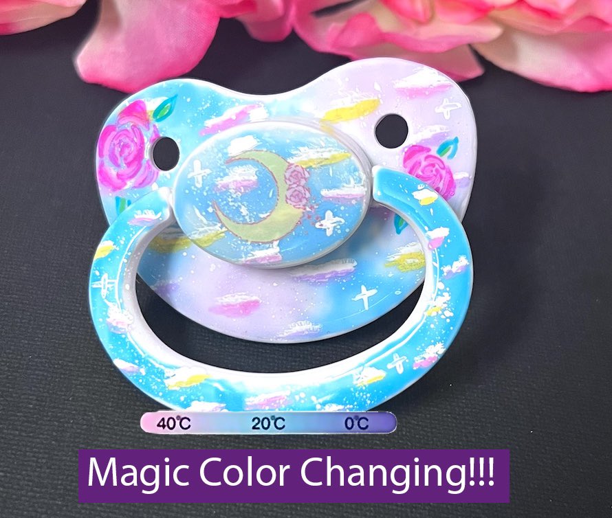 VixensHD's tweet photo. New painted pacifier design added to our collection! Limited edition!

#abdlgear #abdl #littlespace #decopacifier https://t.co/LyATor1QIf