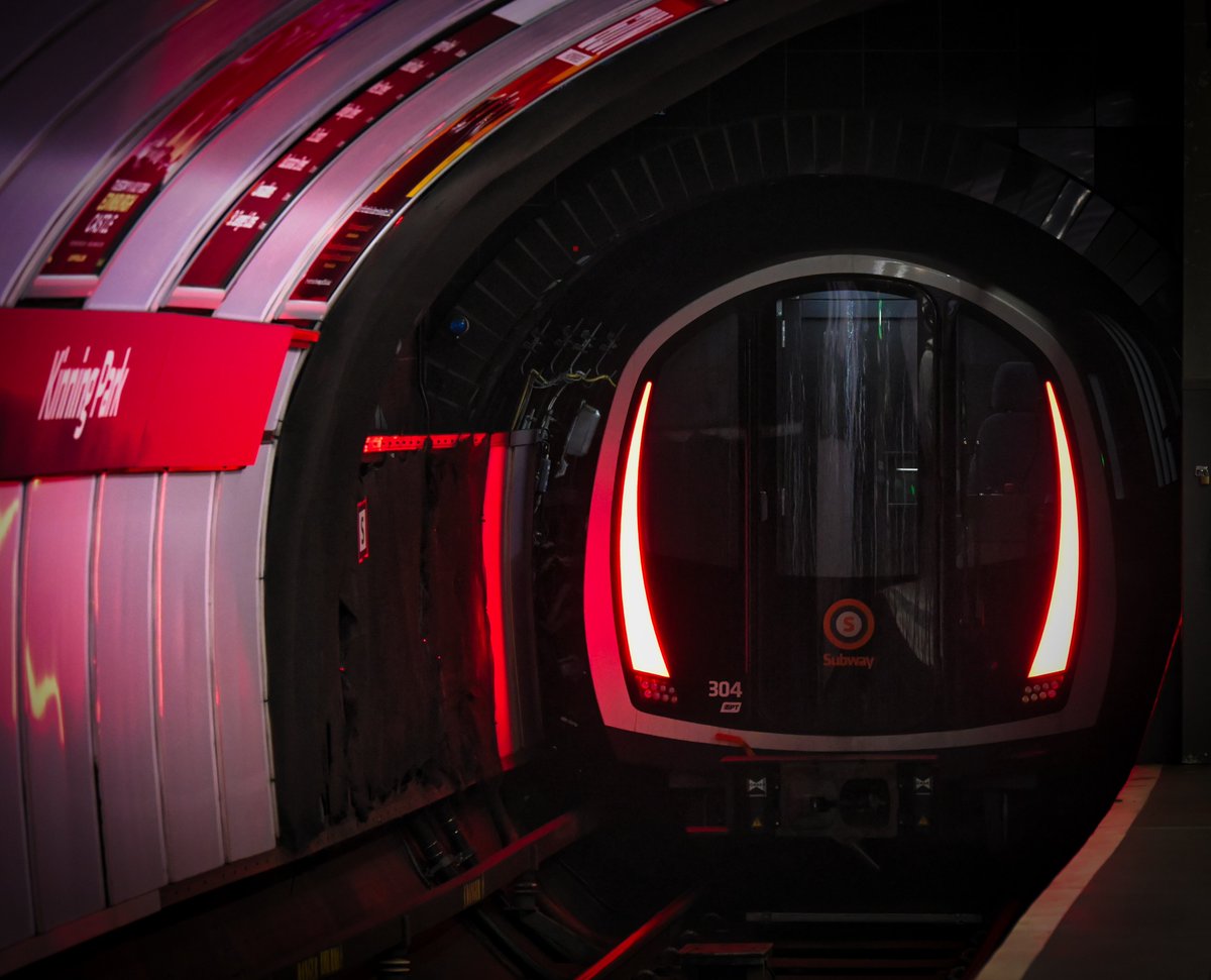 And in with the new <a href="/GlasgowSubway/">GlasgowSubway</a> #glasgowsubway