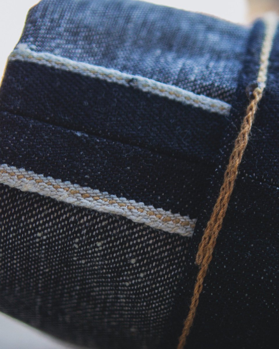 csoutpoststl's tweet image. The CS-1 Cobra slim straight 12 oz. nep selvedge is the newest Crimson Serpents Denim Goods lineup addition. If you’re looking for lightweight denim for the summer, these are it. Now available in-store and online with free USA shipping. #crimsonserpentsdenimgoods