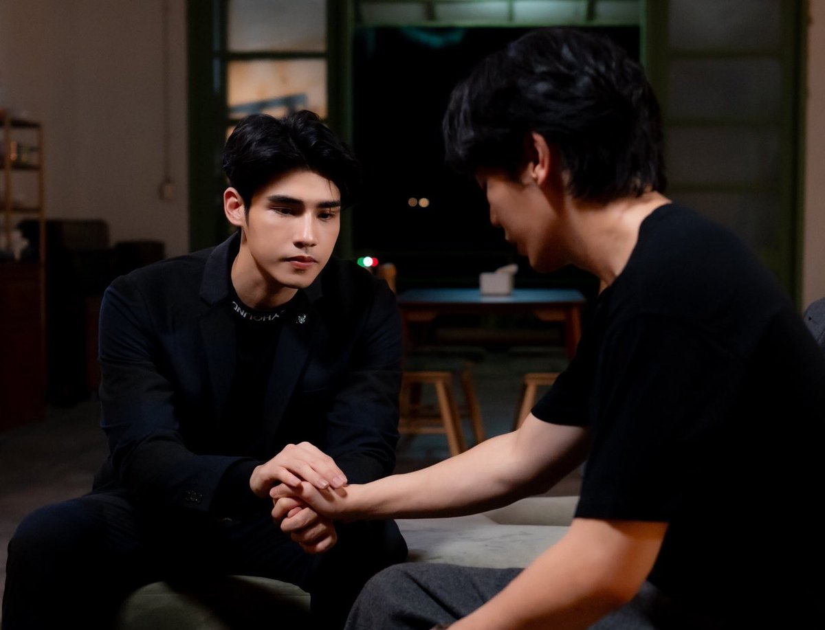 WordsOfAThinker's tweet photo. And Ming is maturing now, finally 😌

UP POOM RECONCILE 
#MyStandinEP10 https://t.co/xbt20DRTaR
