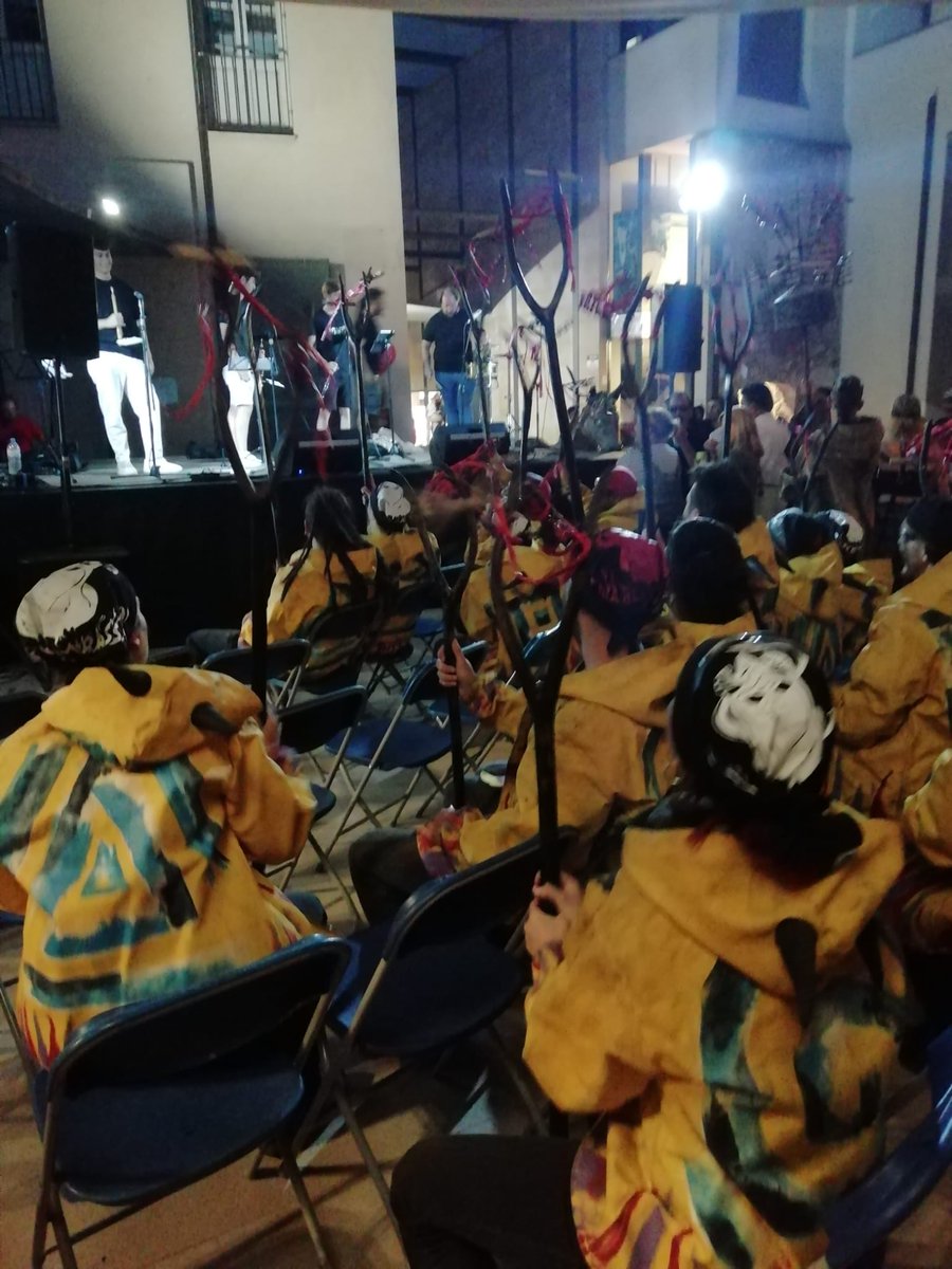 Diuen <a href="/DiablesTerrassa/">Diables de Terrassa</a> que ells es queden a veure el Raval Infernal des del nostre espai. 
#FMTRS #FMTRS24 #ESPAILATAIFA