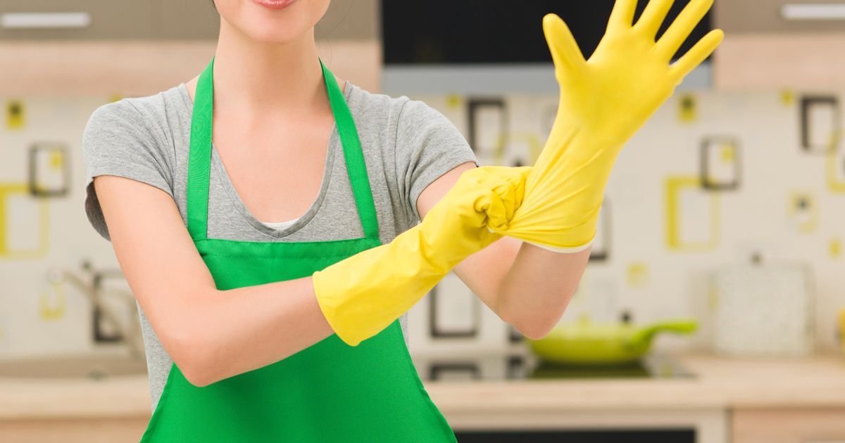 AshworthGroup's tweet image. #SpringCleaningGuide - How to #DeepClean your house with expert room-by-room #Tips. 

Home-maintenance tasks might not always be at the top of our list, it often takes just a little push to tackle those irritating chores.

Read more by clicking the link.  
shorturl.at/TxrNq