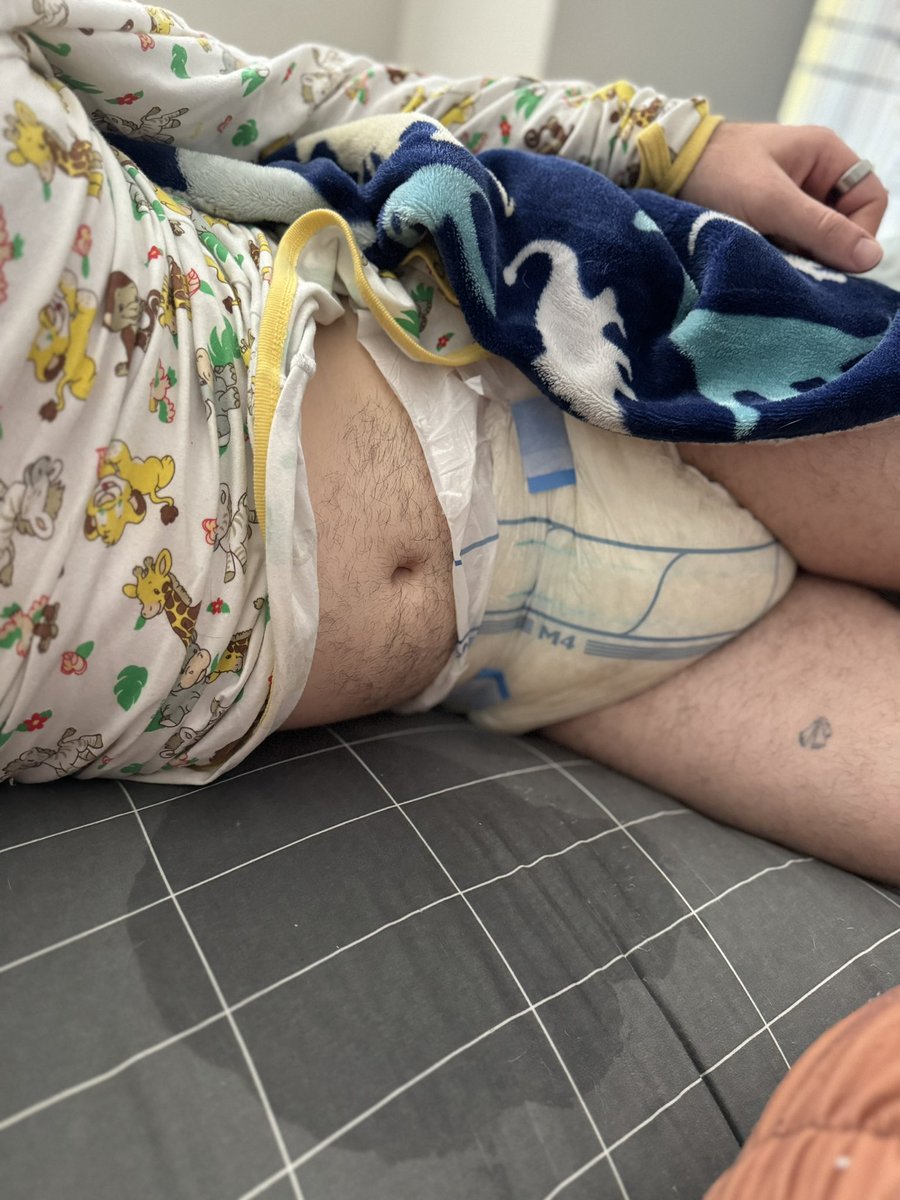 psychobanditpup's tweet photo. Daddy isn’t mad at all, little man. This is exactly where I want you to be on our journey to your ultimate regression. Soak those sheets for Daddy and let’s make you smaller. Don’t try to hold it. 
🔐 @LilPupFinny https://t.co/ZNvBfJnTx8