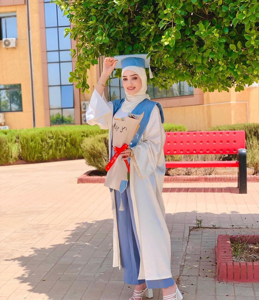 Moderncrypto23's tweet photo. Finally Finally!!
Mai ny apni degree complete kr li hai!!🦋🫶🏻❤️
Sab muje congratulations karain.
Aur sab duain dain muje❤️🦋🫶🏻
MashaaAllah Alhomdulilah ❤️❤️
#degreecomplete https://t.co/QUbQOqtfmc