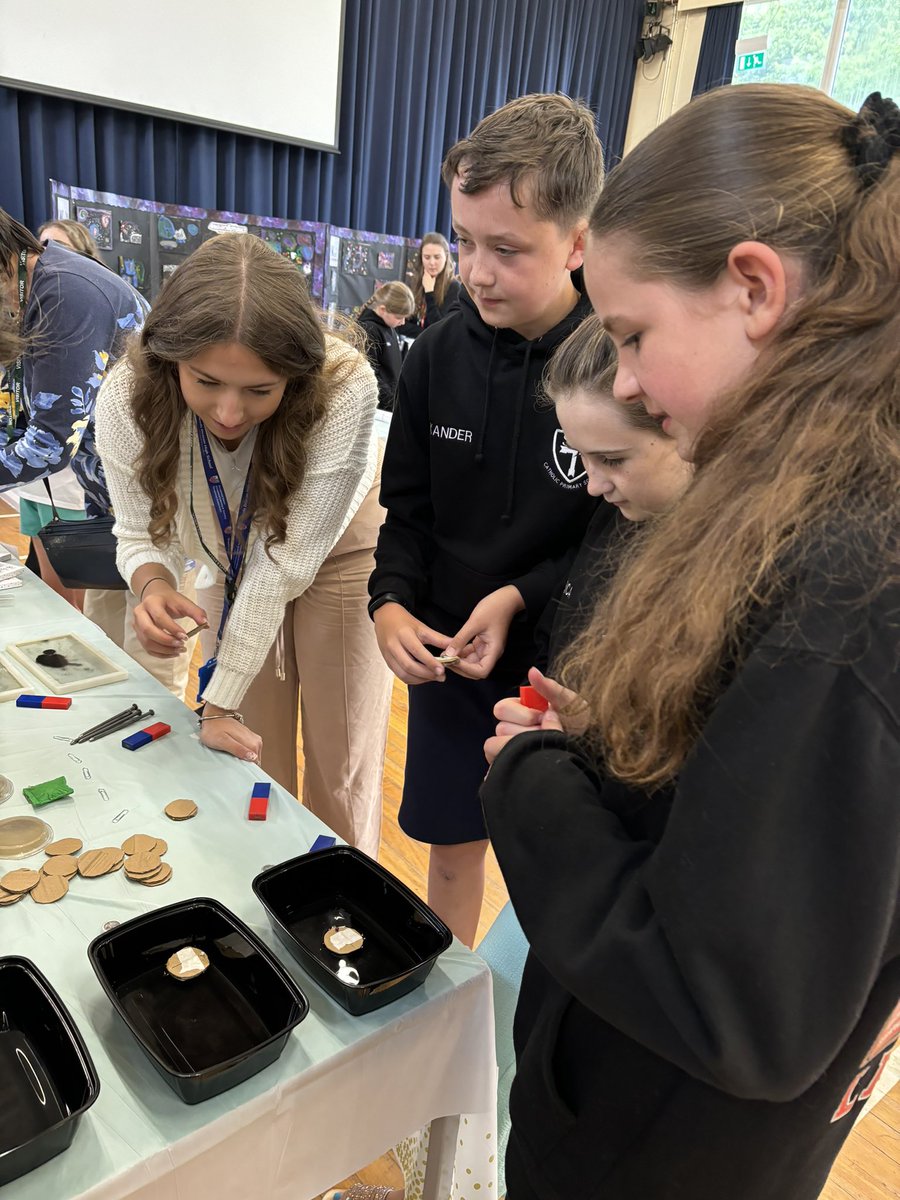 StAnnesKnowsley's tweet photo. We had a wonderful time attending a Physics Showcase today. We enjoyed completing different investigations together #SacpskScience @ogdentrust @sylvesterschool @svpprimary @meadowparkscho https://t.co/DjbpkuUrVQ