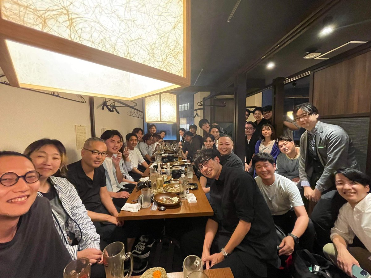 sosugita's tweet photo. #建築情報学会 Meetup+Fes懇親会！建築情報学会は後半が面白いんよ。建築情報学会の#BeRealをどうぞ！みなさまお疲れ様でした https://t.co/5xpp8pfiwj