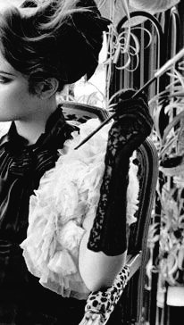 frankiefickles's tweet photo. { dramione } 

"I don't usually get Sacred 28 clients, Mr Malfoy," her voice was high pitched, yet rasped by the amount of cigarettes she clearly smoked too much of-- like the one in the long holder she held between her fingers. https://t.co/24aKeRivdy