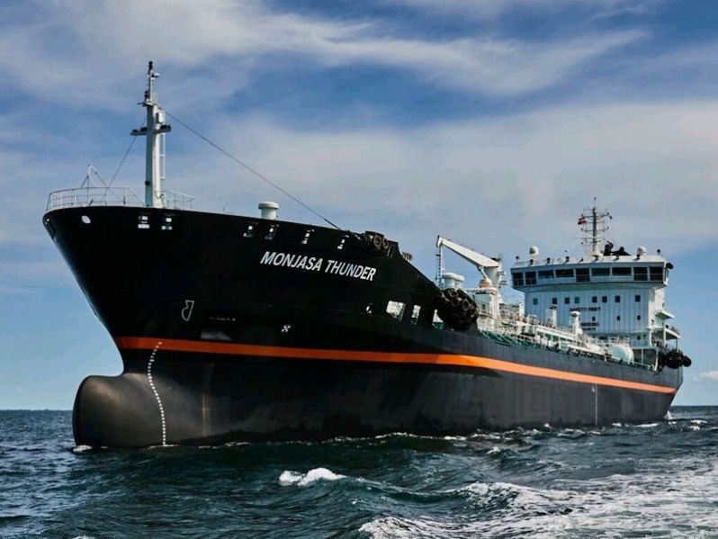 mundomaritimo's tweet photo. #Monjasa despliega tanquero que será la primera opción de almacenamiento flotante del Canal de Panamá #MundoMaritimo https://t.co/6WZmGOrgFt https://t.co/dtxh59pfvC