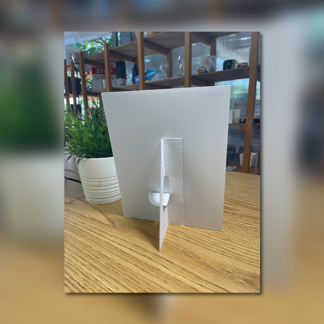 LifeInColors_'s tweet image. Present your message with style and stability! Our custom prints are mounted on a sturdy 3/16" foam board and come with a convenient back easel for easy display. Perfect for events, presentations, or showcasing your business! Stand out with quality and elegance. #PrintShop