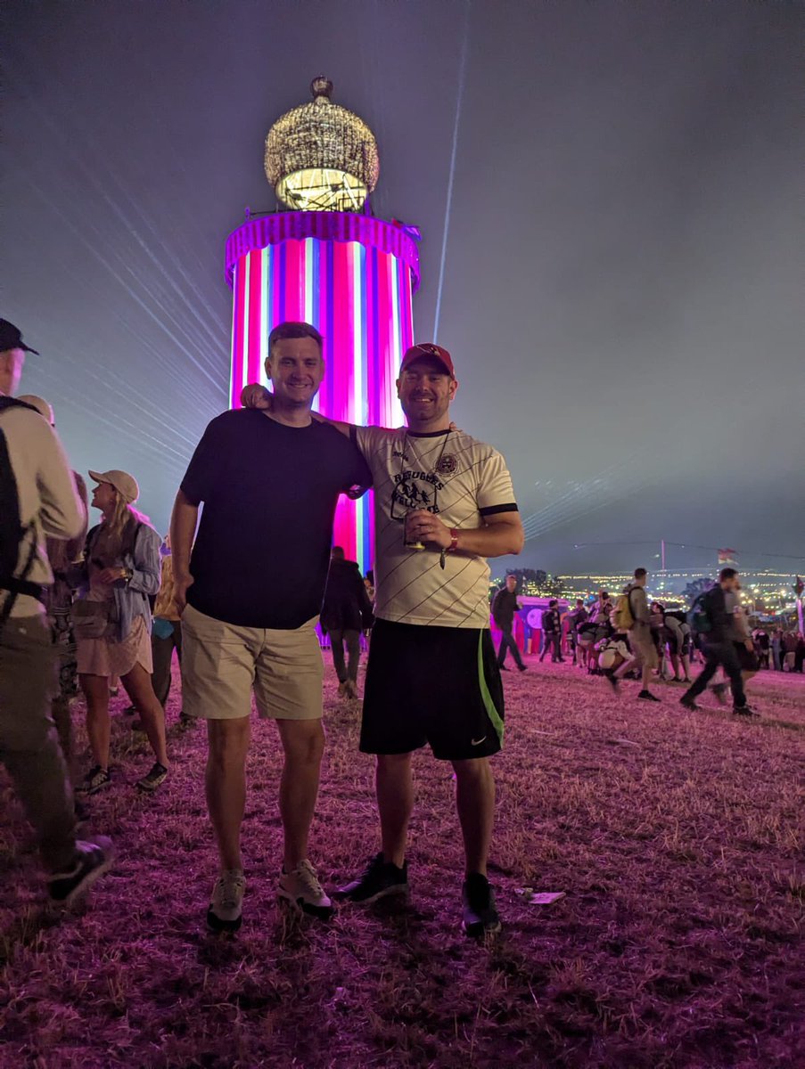 PeterCat16's tweet photo. Glastonbury, greatest place on the planet! https://t.co/rTc4mgOpWb