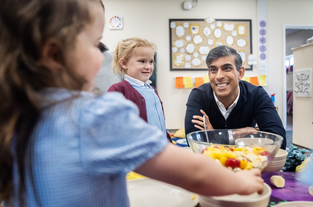Prime Minister Rishi Sunak on the General Election campaign trail in Teesside today. 

#GeneralElection2024 #RishiSunak #ThePhotoHour