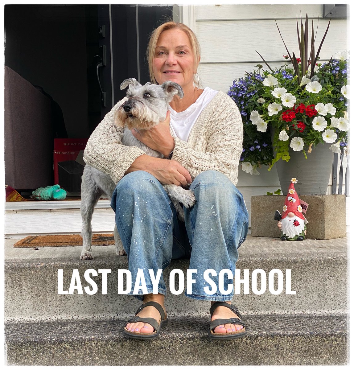 Steve Dalla Lana (@sdallalana) on Twitter photo Last day of work <a href="/SD57PG/">School District No. 57 (Prince George)</a>.
37 years of teaching.
Congratulations Silia Last day of work <a href="/SD57PG/">School District No. 57 (Prince George)</a>.
37 years of teaching.
Congratulations Silia