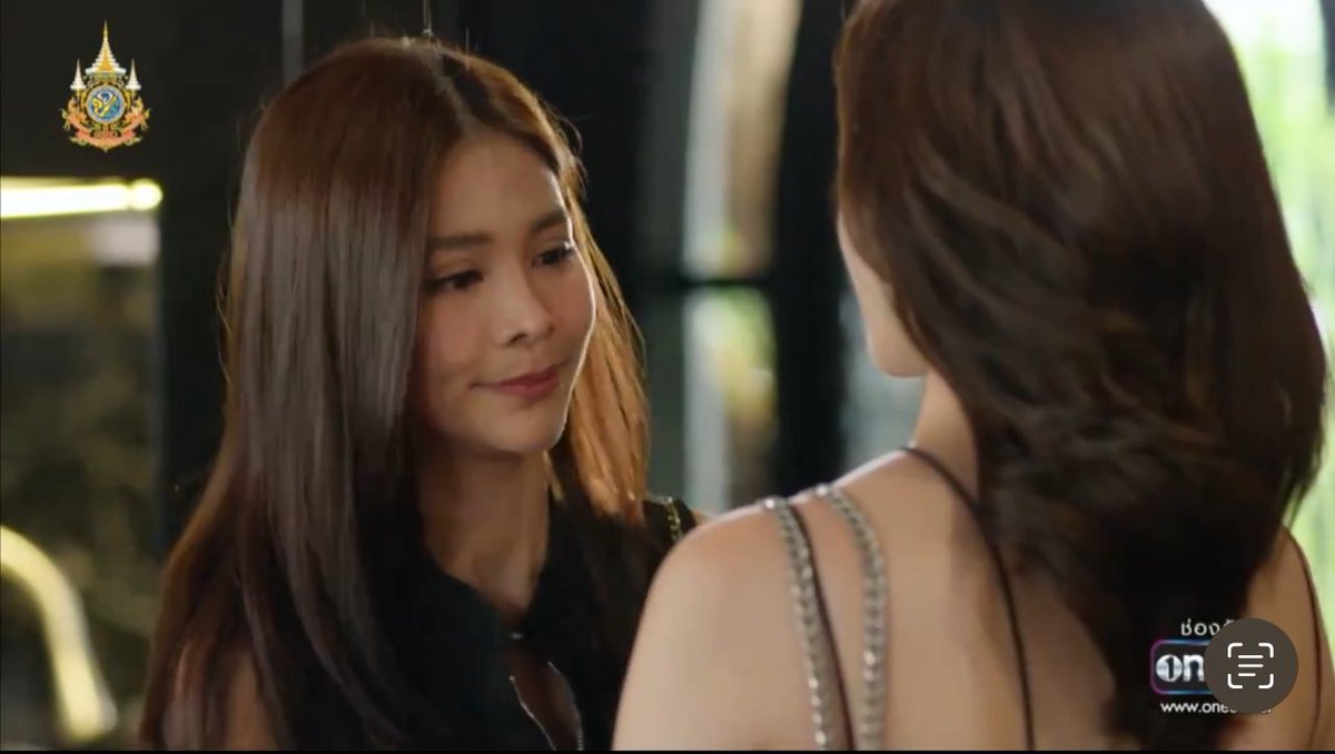 EngLotCruise's tweet photo. เจ็บกงนี้ กงนึ้ กงนี้ อ้อนให้แฟนเป่าฟู่ ๆ เลย แฟนก็ตามใจเป่าฟู่ ๆ พร้อมดุหนึ่งที แอร๊ยยยย คุณ ผกก ขามีคนตะมูกบานค้าาาาา 🫣🫣

ENGLOT Club Friday FinalEP
#LoveBullyรักให้ร้ายตอนจบ https://t.co/kGp9TcJGvR