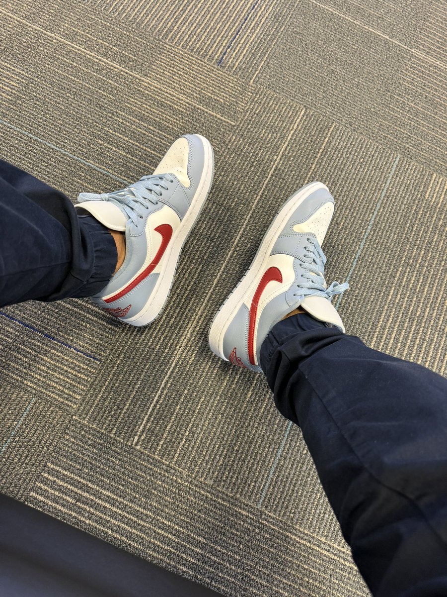 Fly Kicks Friday 🤘🏽