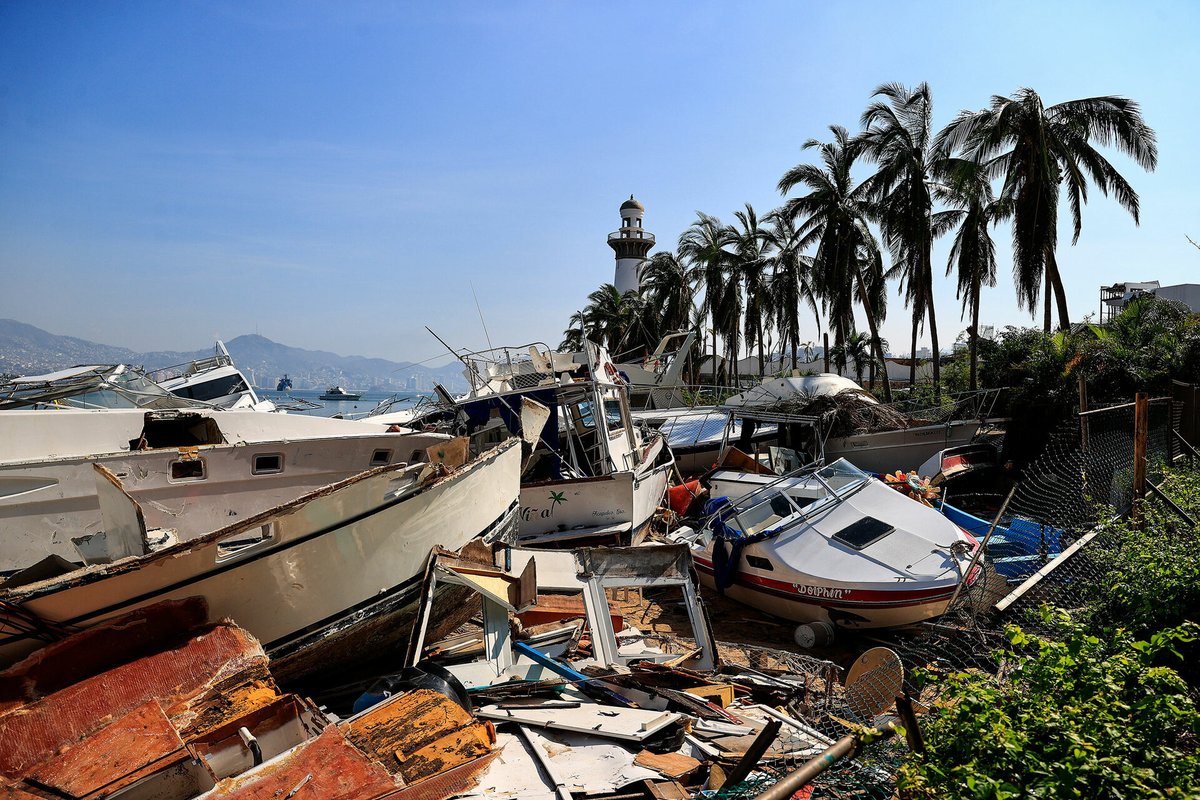 Alldiablo666's tweet photo. Acapulco no solo necesita un grano de arena...🌊
también necesita agua, sal y víveres
conoce los puntos de donaciones y lo que puedes llevar para levantar a guerrero🌤️🌅
centro de acopio y mas información: https://t.co/evx52vMWhL https://t.co/9AJFgNoLot