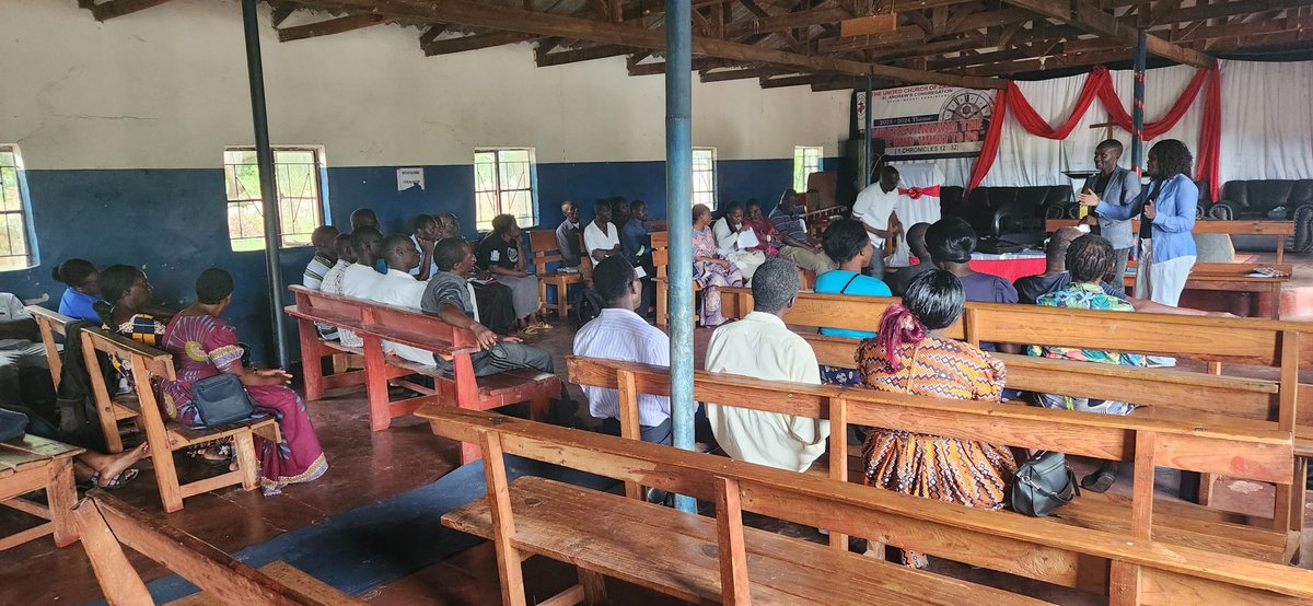 bramaccimmyt's tweet photo. In #Zambia, the Southern Africa Accelerated Innovation Delivery Initiative – Livestock, #AIDIL, is making a difference in rekindling and revitalizing chicken farming.
#Read the promising story of the Tuyumepo Women Cooperative.
https://t.co/CpoCyyQTxi https://t.co/kgUAHHDd1B