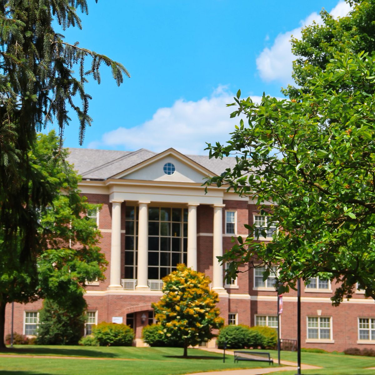 Susquehanna University tweet media