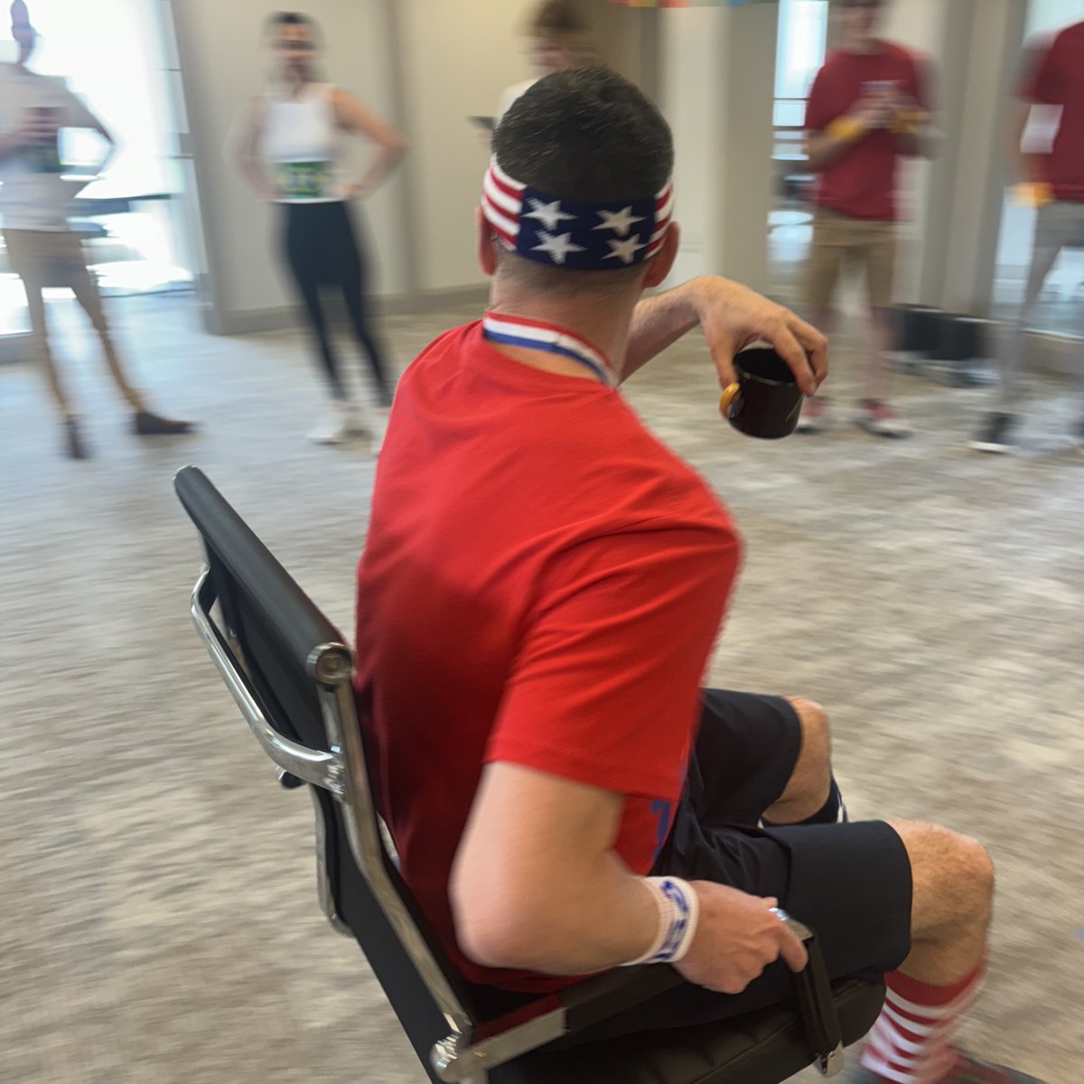 Walk West tweet media