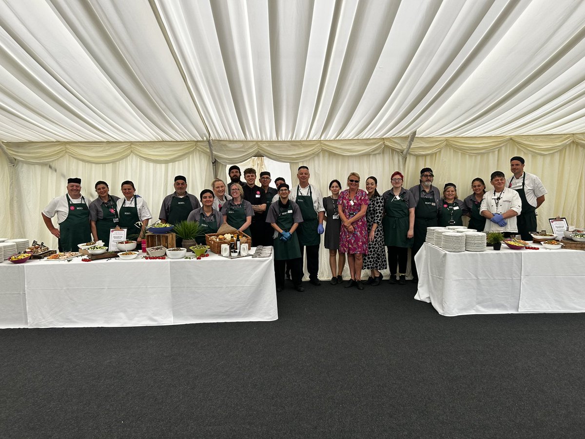 Mark Greenfield (@markgreenfiel12) on Twitter photo Hats off to the Senior team. Bede’s Speech day 2024…….done. See you in September, have an amazing summer break. ☀️ <a href="/BedesHead/">Pete Goodyer</a> <a href="/anna_banaszak/">Anna Banaszak</a> <a href="/Pook1000Sarah/">Sarah Pook</a> <a href="/loisvbutler/">Lois Buckley</a> <a href="/chefcounihan/">Dave Counihan</a> <a href="/AndrewS04369390/">Andrew Smith</a> <a href="/tbutler1008/">Thomas Butler</a> <a href="/HolroydHowe/">Holroyd Howe</a> <a href="/rharte31/">Ronan Harte</a> <a href="/Nickhowe64/">Nick Howe</a> <a href="/richardt123/">Richard Thompson</a> Hats off to the Senior team. Bede’s Speech day 2024…….done. See you in September, have an amazing summer break. ☀️ <a href="/BedesHead/">Pete Goodyer</a> <a href="/anna_banaszak/">Anna Banaszak</a> <a href="/Pook1000Sarah/">Sarah Pook</a> <a href="/loisvbutler/">Lois Buckley</a> <a href="/chefcounihan/">Dave Counihan</a> <a href="/AndrewS04369390/">Andrew Smith</a> <a href="/tbutler1008/">Thomas Butler</a> <a href="/HolroydHowe/">Holroyd Howe</a> <a href="/rharte31/">Ronan Harte</a> <a href="/Nickhowe64/">Nick Howe</a> <a href="/richardt123/">Richard Thompson</a>