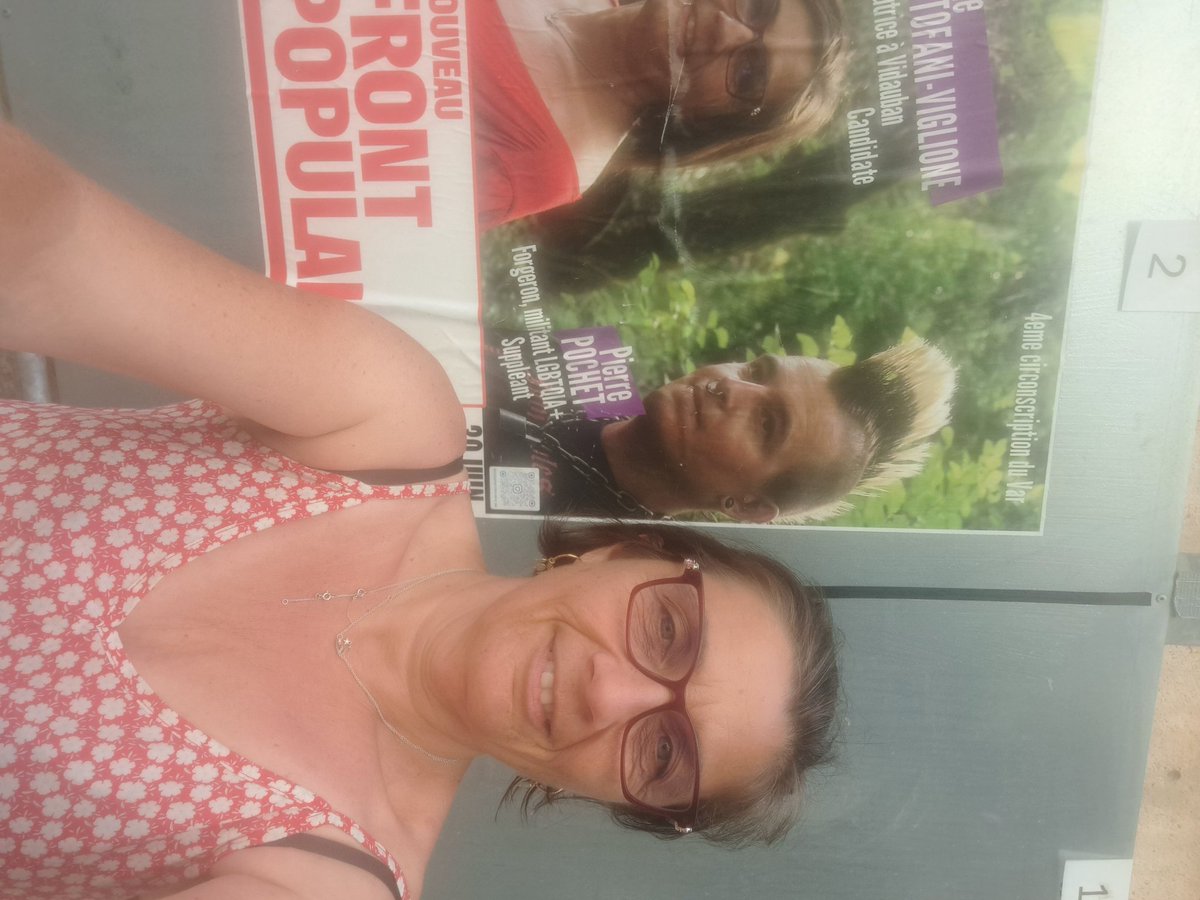 sab_cristofani's tweet photo. Dernière affiche collée sur le panneau officiel de #Collobrieres. #iletaittemps #jusquaubout #nouveaufrontpopulaire #toutchanger #contrelextremedroite #contremacron #vidauficoeurduvar https://t.co/Fg9MnSxgBb
