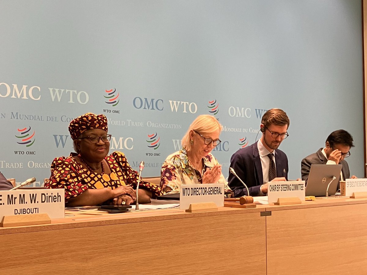 FinlandGeneva's tweet photo. 🇫🇮 Ambassador @SchroderusFox chairing the Steering Committee of the @EIF4LDCs. 2nd phase 2016-2024 of supporting #LeastDevelopedCountries integrate to world trade packaged &amp; celebrated today at @wto with @NOIweala and @M_warsamadirieh of 🇩🇯

 #Aid4Trade https://t.co/7iZZIGRfZC