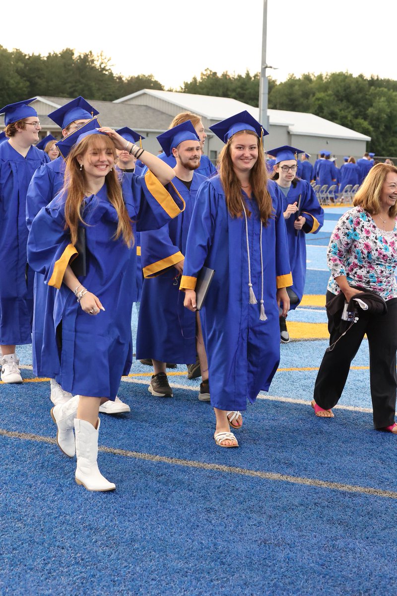 Alden High School! tweet media