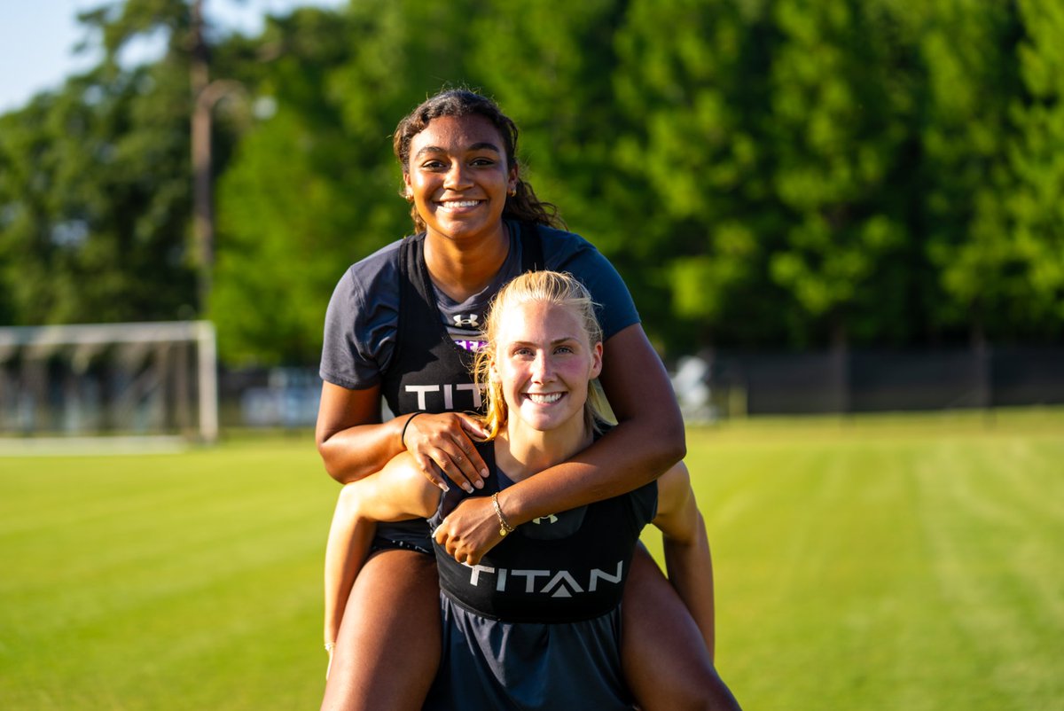 Cant wait till we’re back playing on The Chopping Block this August! 🪓 ⚽️ 

#AxeEm
