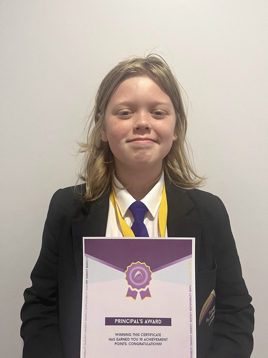 TrinityAcademyL's tweet photo. A very easy choice. 💜🌟👏 https://t.co/Z88zlvV7km