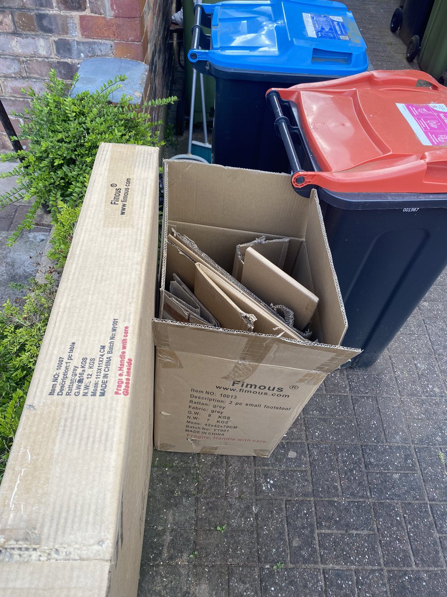 5napper's tweet image. #CWAC any reason why when our cardboard bin was full and emptied why oh why did they not take the extra that I left out next to the bin, was this such a massive effort, I have now taken it the tip, but talk about encouraging fly tipping and not recycling. #lazy