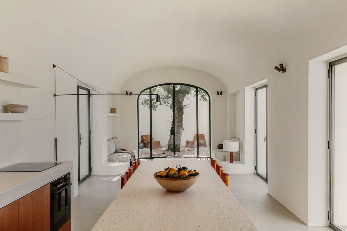 Arqenblanco's tweet photo. Casa Roverella - Vergati Creative Studio
Imagen: Alex Reyto
________________________________
#vergaticreativestudio #alexreyto #ostuni #italia #arquitecturaitalia #arquitecturaenblanco #arquitectura #archdaily #design #whitearchitecture #architecture https://t.co/Il1eUlmo0L