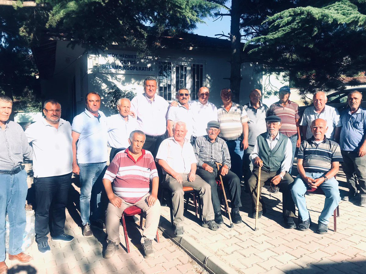 fethigurer's tweet photo. Artvin Milletvekilimiz ve TBMM İdare Amirimiz Sn.Uğur Bayraktutan ile  Amasya'da, önceki dönem Amasya Milletvekilimiz Sn. Mustafa Tuncer ile  köyünde buluşup , Çetmi Köyü'nde çiftçilerimiz ile  bir araya geldik, sohbet ettik. https://t.co/3P9nqWPXGk