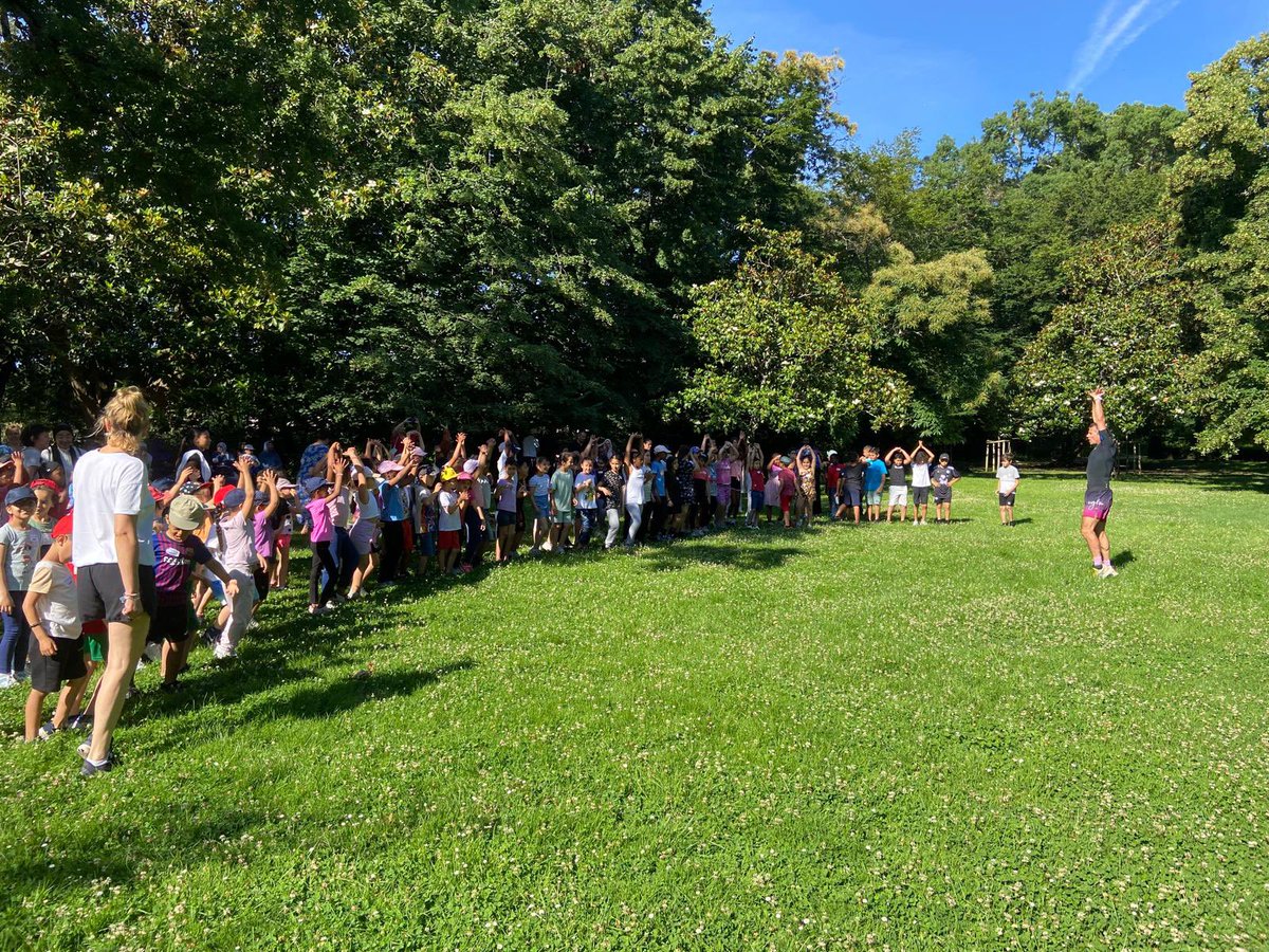 ➡️Chant, ➡️danse, ➡️musique, ➡️poésie, ➡️course… Ça bouge sur #ToulouserivegaucheHg3 🏃🏾‍♀️🏃🏃🏽‍♂️🎤🎼🎸 👏👏👏aux élèves et 🙏🏻aux équipes <a href="/MostafaFourar/">Mostafa Fourar</a> <a href="/actoulouse/">Académie de Toulouse</a> <a href="/leclercarno/">Arnaud Leclerc</a> <a href="/dsden_32/">DSDEN du Gers</a> <a href="/FAURIEHERBERT/">A.FAURIE-HERBERT</a> <a href="/EskenaziSand/">Eskenazi Sandrine</a>