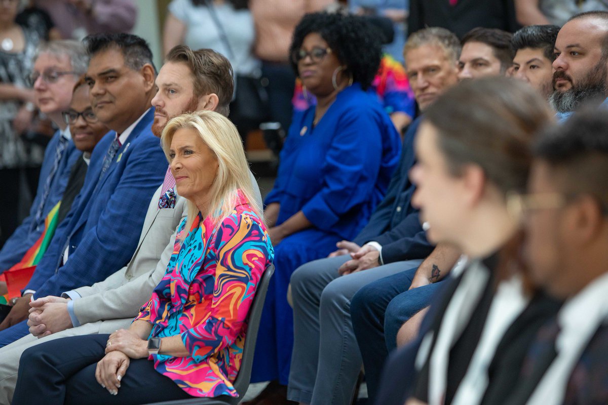 MayorDeegan's tweet photo. Happy Pride Jacksonville 🏳️🌈 As we celebrated in City Hall today, it was evident that love will always win - this month and every month. Let’s keep advocating for equality, challenging prejudice, and standing in solidarity with our LGBTQ+ friends and neighbors.
To do that, we need your voices at the table. So in that spirit, I’m excited to announce the creation of the Mayor’s LGBTQ+ Advisory Board. This board will be made up of 11 individuals who will act as a liaison between the LGBTQ+ community and City government. My hope is that this will help us take another step toward full equality and creating opportunities for everyone.