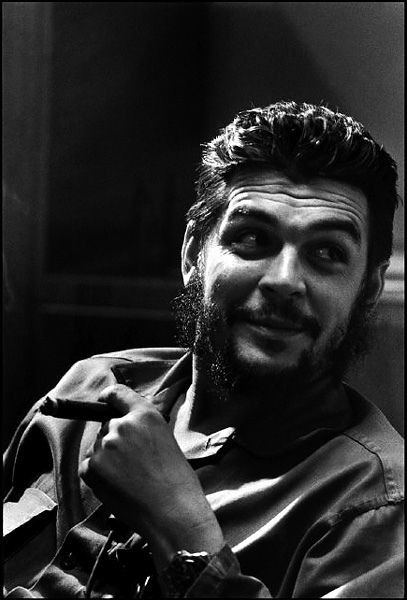 Quien dice que haz muerto Ernesto Che Guevara? Si tu ejemplo hoy nos guía!