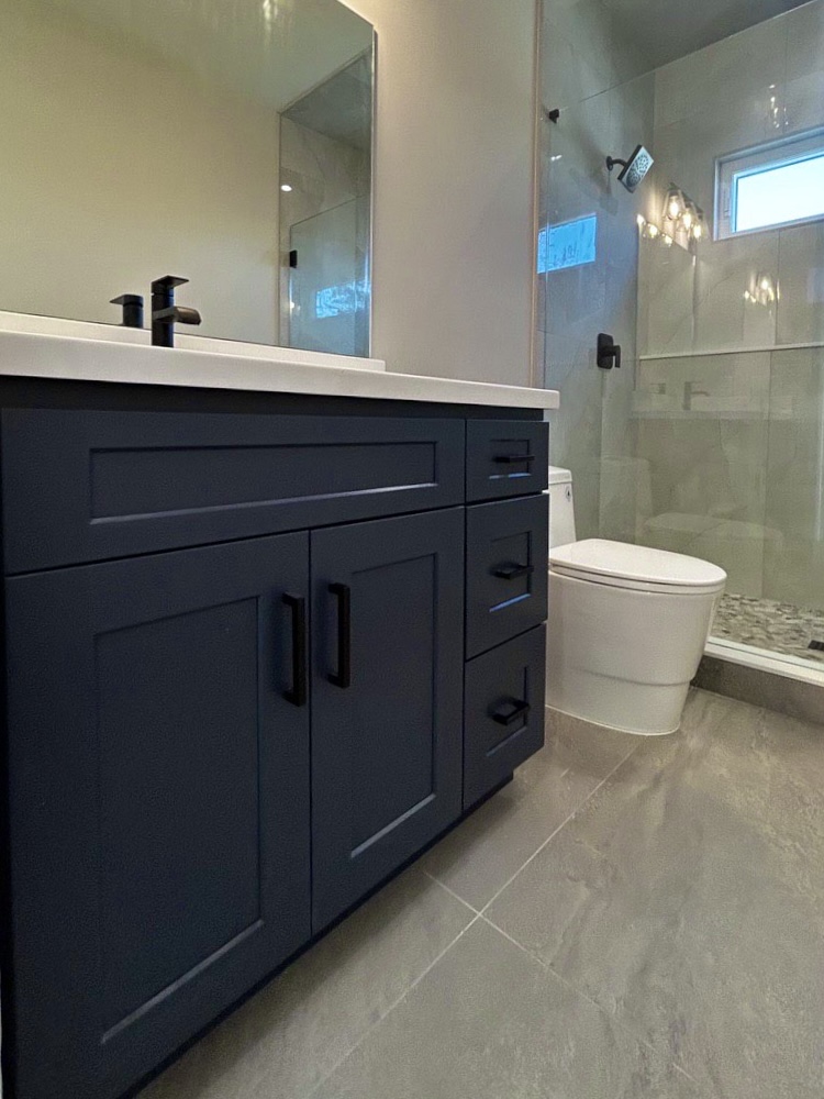 WoodConcept_001's tweet photo. Transform your bathroom into a serene oasis with our Element Ocean vanity ππ‘ This deep blue beauty brings both style and tranquility!
#WoodConcept #ElementOcean #Vanity https://t.co/DOwUL4dUDH