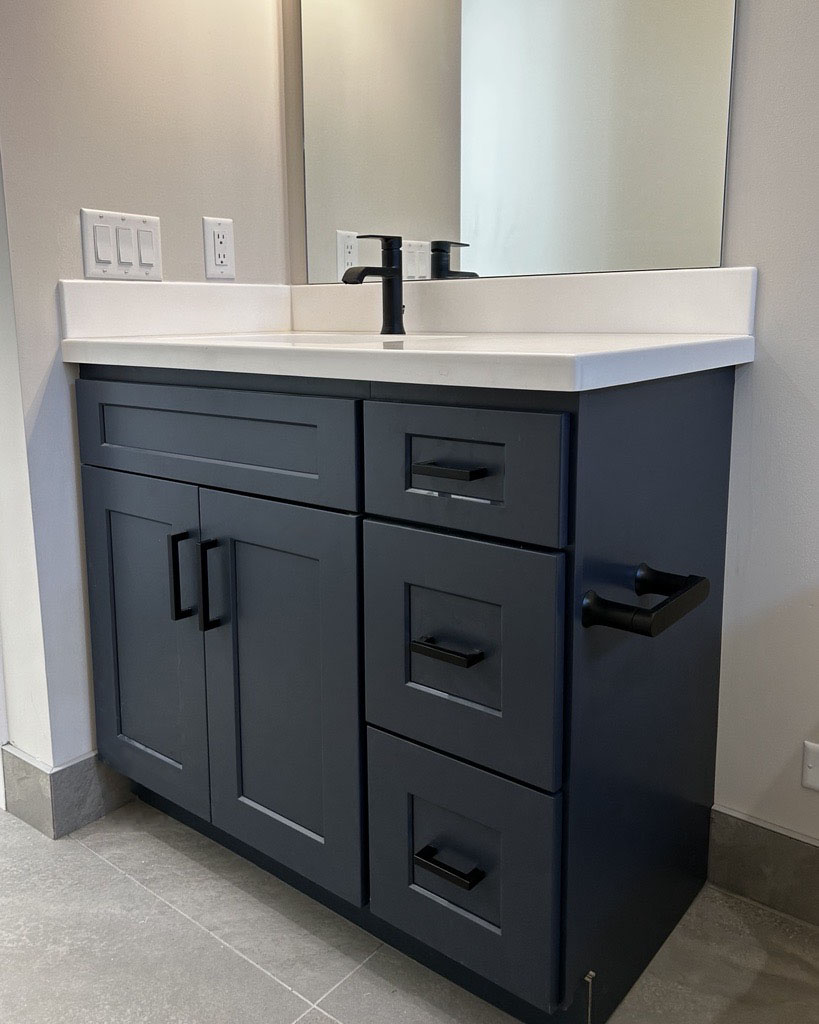 WoodConcept_001's tweet photo. Transform your bathroom into a serene oasis with our Element Ocean vanity ππ‘ This deep blue beauty brings both style and tranquility!
#WoodConcept #ElementOcean #Vanity https://t.co/DOwUL4dUDH