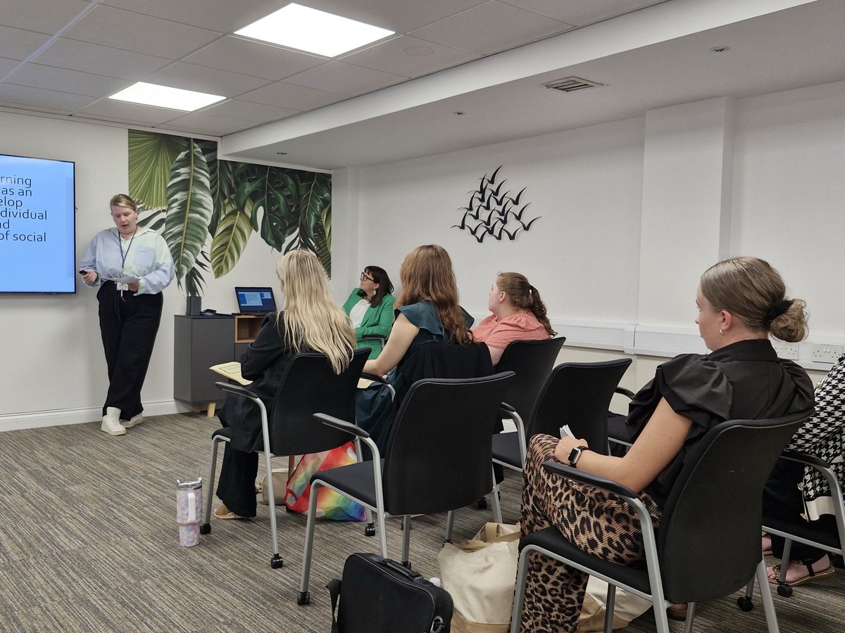 katycoxHT's tweet photo. Congratulations to the teachers in their 3rd & 4th yrs of teaching for completing @CharteredColl Cert. in Evidence-informed practice. Fabulous @STOC_CAT graduation listening to their project presentations & receiving certificates from @CSEL_STOC 👏👏👏 https://t.co/iAYZvmcPcw