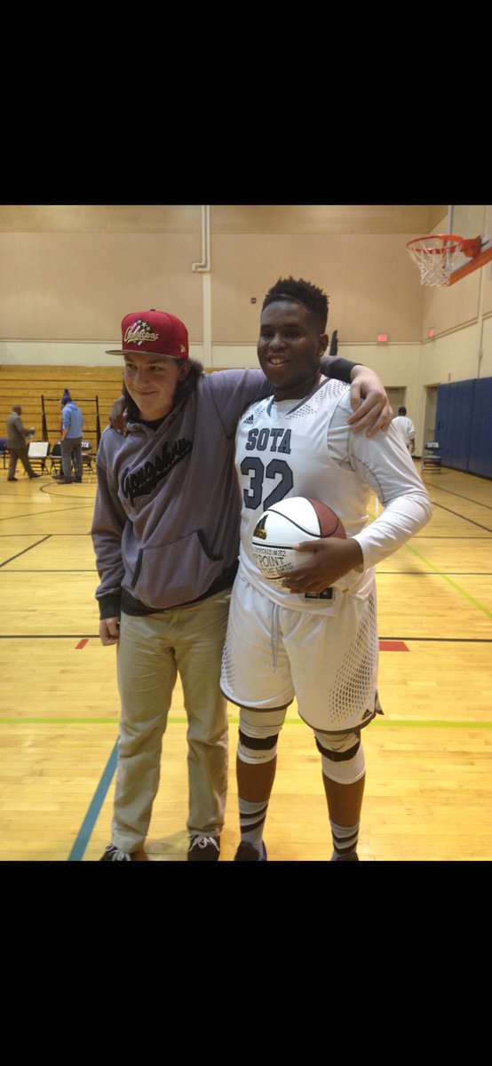 christian simmons tweet media