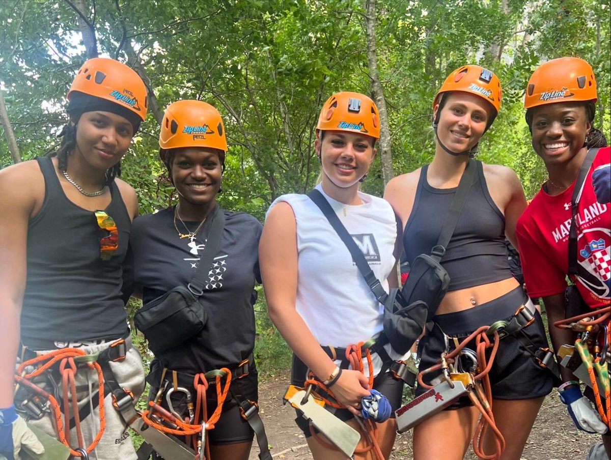 TerpsWBB's tweet image. What an experience zip lining the mountains of Croatia! 🐢🇭🇷