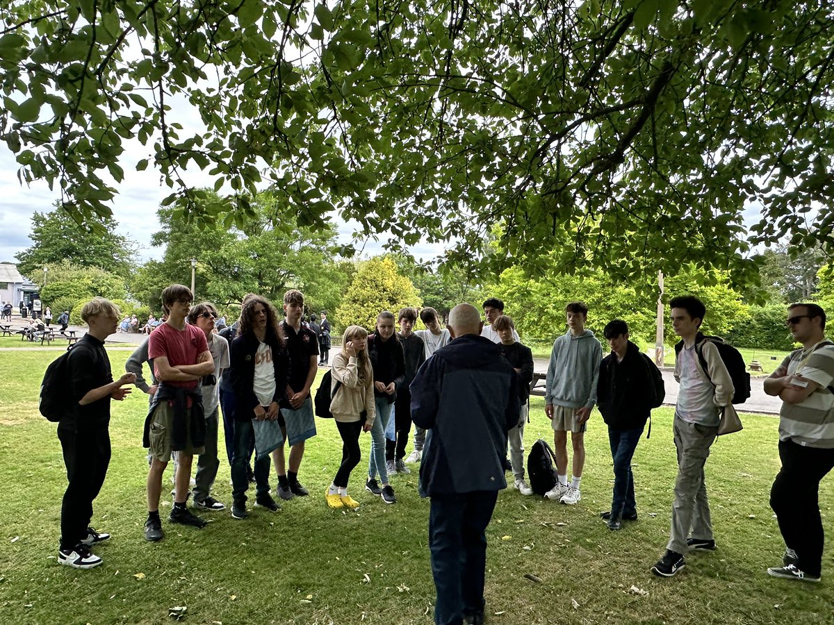 ygs_computing's tweet image. Diolch @bletchleypark for such an inspiring day for our Computing pupils. See you next year 😊