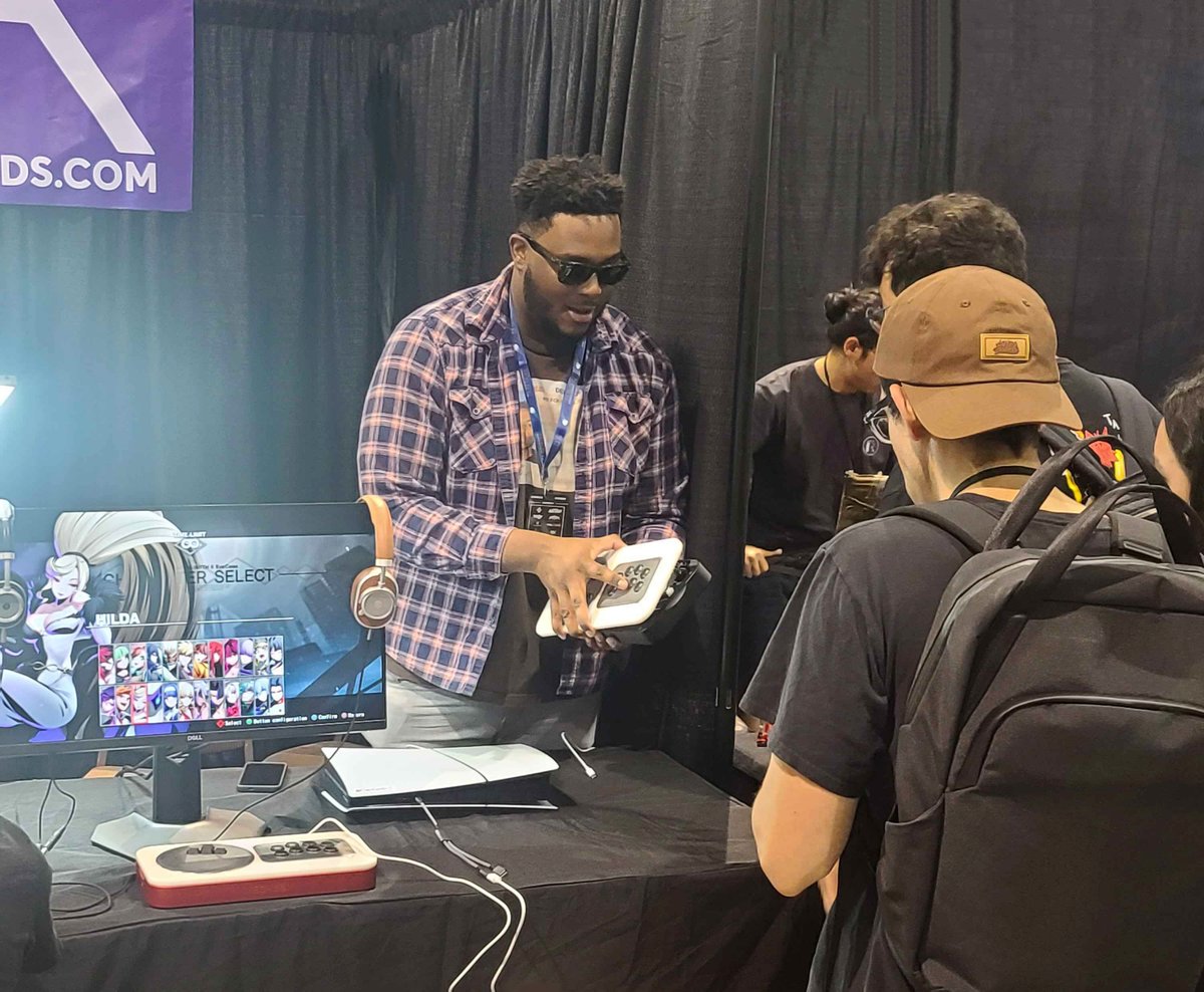 MKeyboards's tweet photo. CEO has begun! 🔥 #CEO2024

Come by Booth 14 to get ahead of the game and demo MK's new Mechbox Fight Stick - showcasing for the first time today at @CEOgaming! 

Specs and pre-ordering:
https://t.co/88hRizdX8j