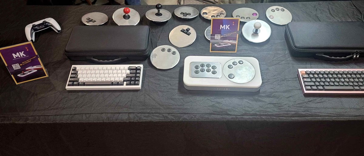 MKeyboards's tweet photo. CEO has begun! 🔥 #CEO2024

Come by Booth 14 to get ahead of the game and demo MK's new Mechbox Fight Stick - showcasing for the first time today at @CEOgaming! 

Specs and pre-ordering:
https://t.co/88hRizdX8j