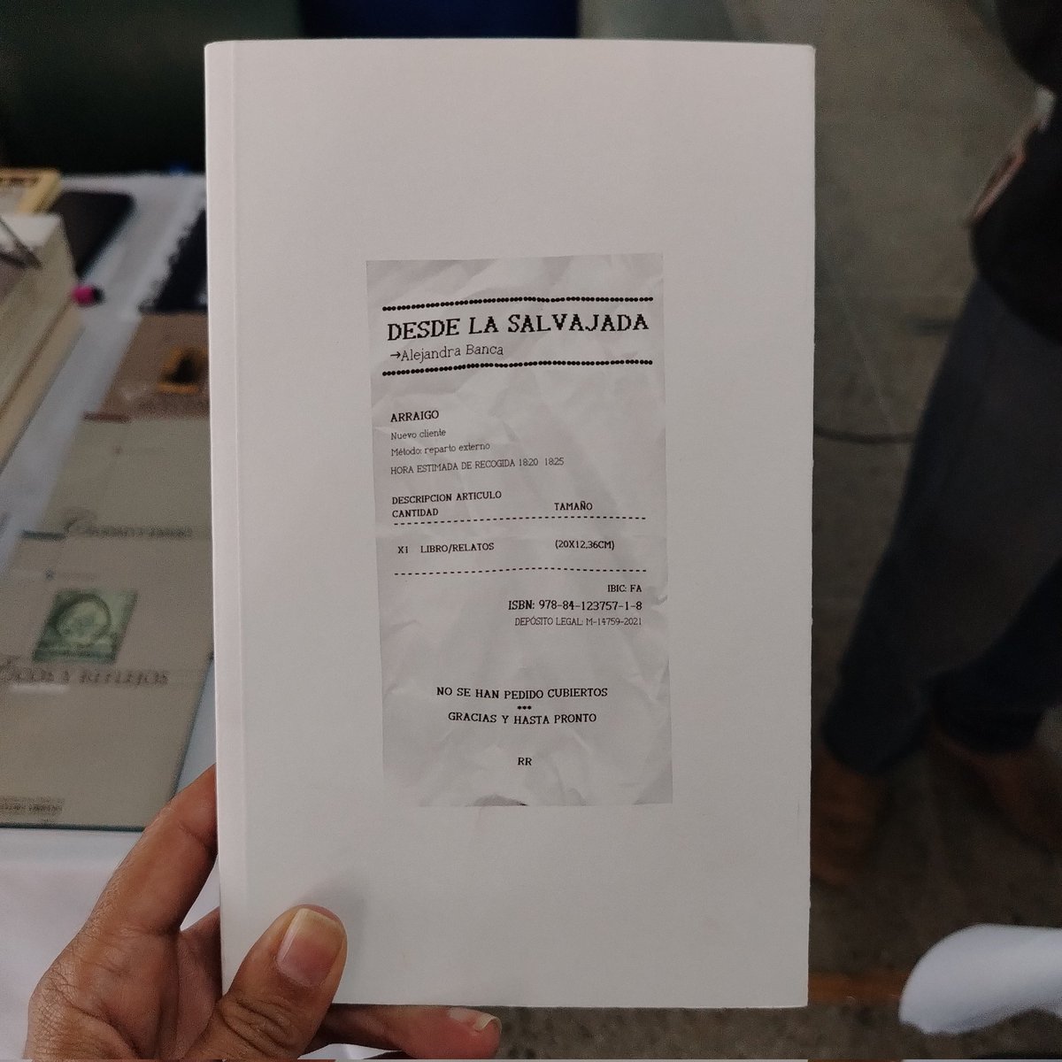 ¿QuéLeer? (@queleer) on Twitter photo En la vuelta de reconocimiento.
Conocimos la propuesta de la <a href="/graviolaeditor/">Editorial Graviola</a> y de <a href="/lecturasarraigo/">Lecturas de arraigo</a> En la vuelta de reconocimiento.
Conocimos la propuesta de la <a href="/graviolaeditor/">Editorial Graviola</a> y de <a href="/lecturasarraigo/">Lecturas de arraigo</a>
