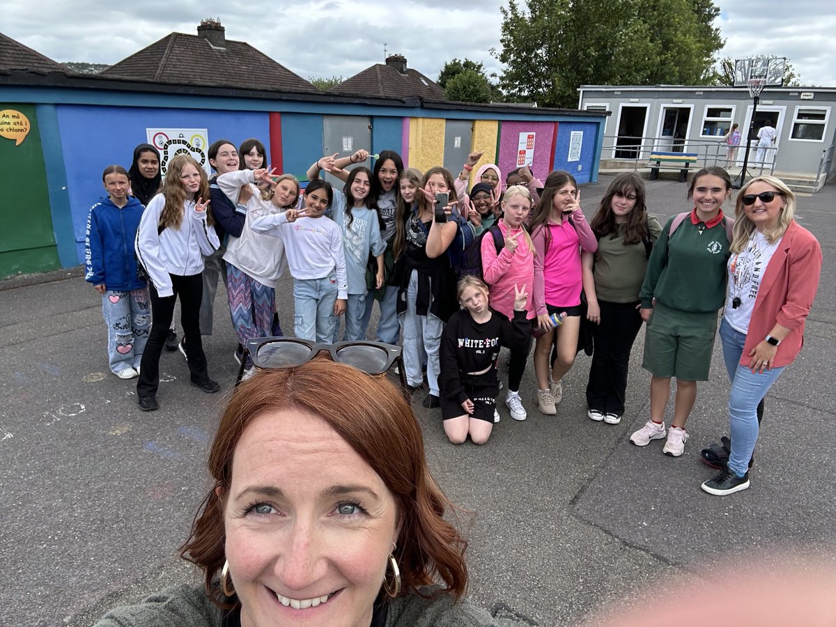 Glasheen Girls Ms.Sparling (@mssparling4th) on Twitter photo Last day with 5th class for 2023/24… <a href="/GlasheenGNS/">Glasheen Girls NS</a> 😢what a fab bunch.. had such a great year! 🩷Over and out.. Last day with 5th class for 2023/24… <a href="/GlasheenGNS/">Glasheen Girls NS</a> 😢what a fab bunch.. had such a great year! 🩷Over and out..