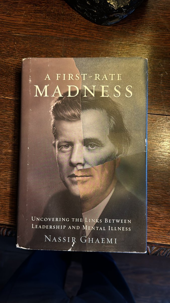 jayvlogan's tweet photo. @JoeSquawk 
Joe interview this author to prove your argument supporting Trump. https://t.co/lvN4wbjFnh