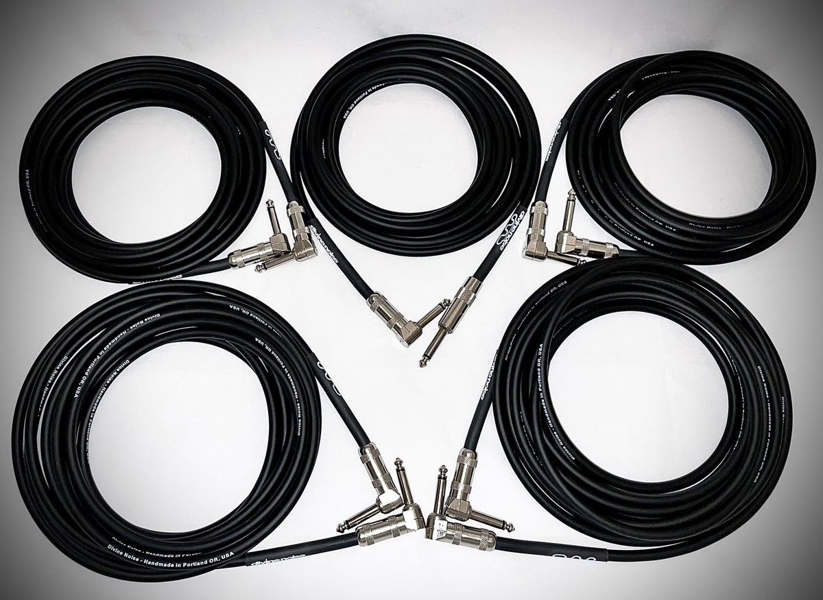Cables for one of our favorite bands, @therealunwound  . Not a week goes by without us listening to one or more of their albums in the shop. Go see them on their upcoming tour!! 

#knowyourtone #instrumentcable #unwound