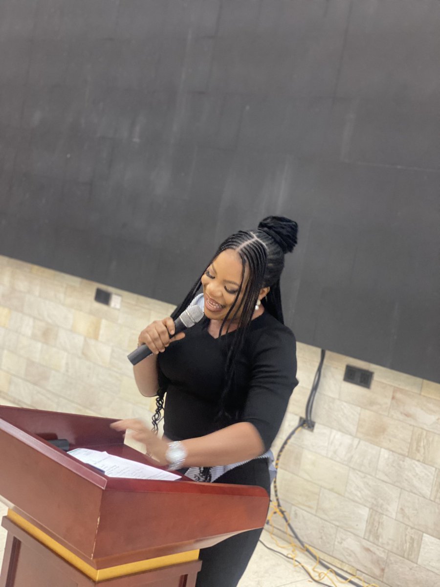 vibrantlady_'s tweet photo. Your host for the Association of Community Pharmacist Conference in Rivers State..
Get you me for all your events..
#Vibrantlady #talkingforareason #ladymc #Versatilemc #podcaster #speaker https://t.co/tuQBw02ftr